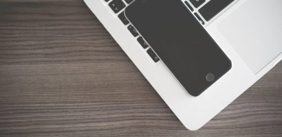 iPhone on MacBook Keyboard